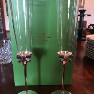 Kate side toasting flutes